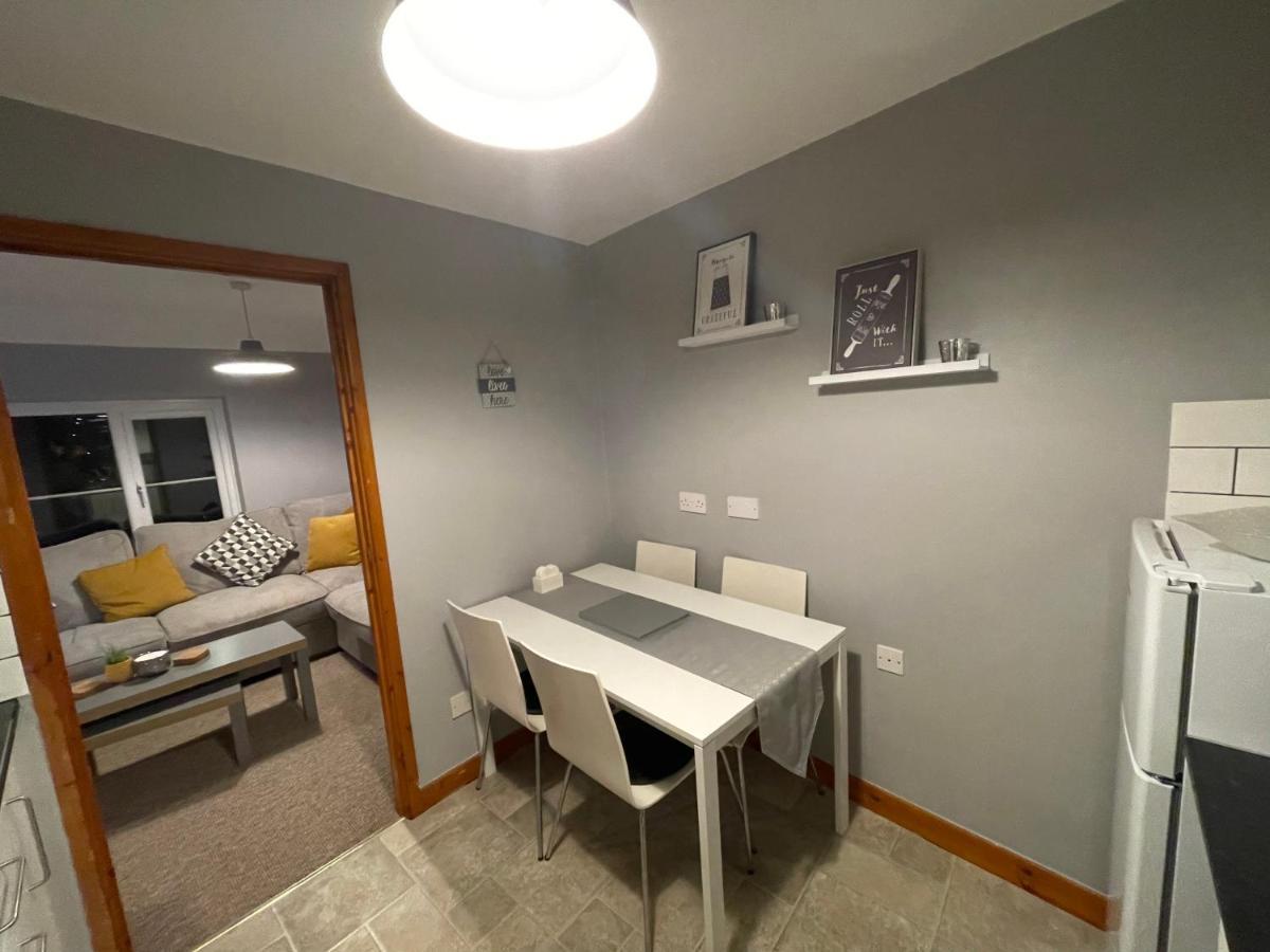 Westend Holiday Let 3 Brecon Exterior foto
